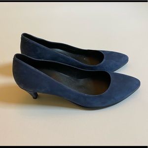 Ecco Navy Suede Kitten Heel Pumps 40
